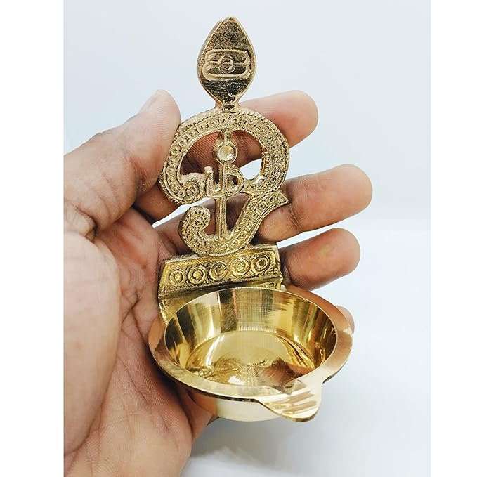 ஓம் முருகர் விளக்கு Om Vel Diya in Brass